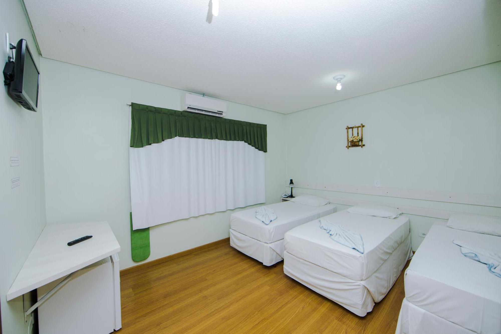 Hotel E Pousada Caroline Foz do Iguacu Bilik gambar